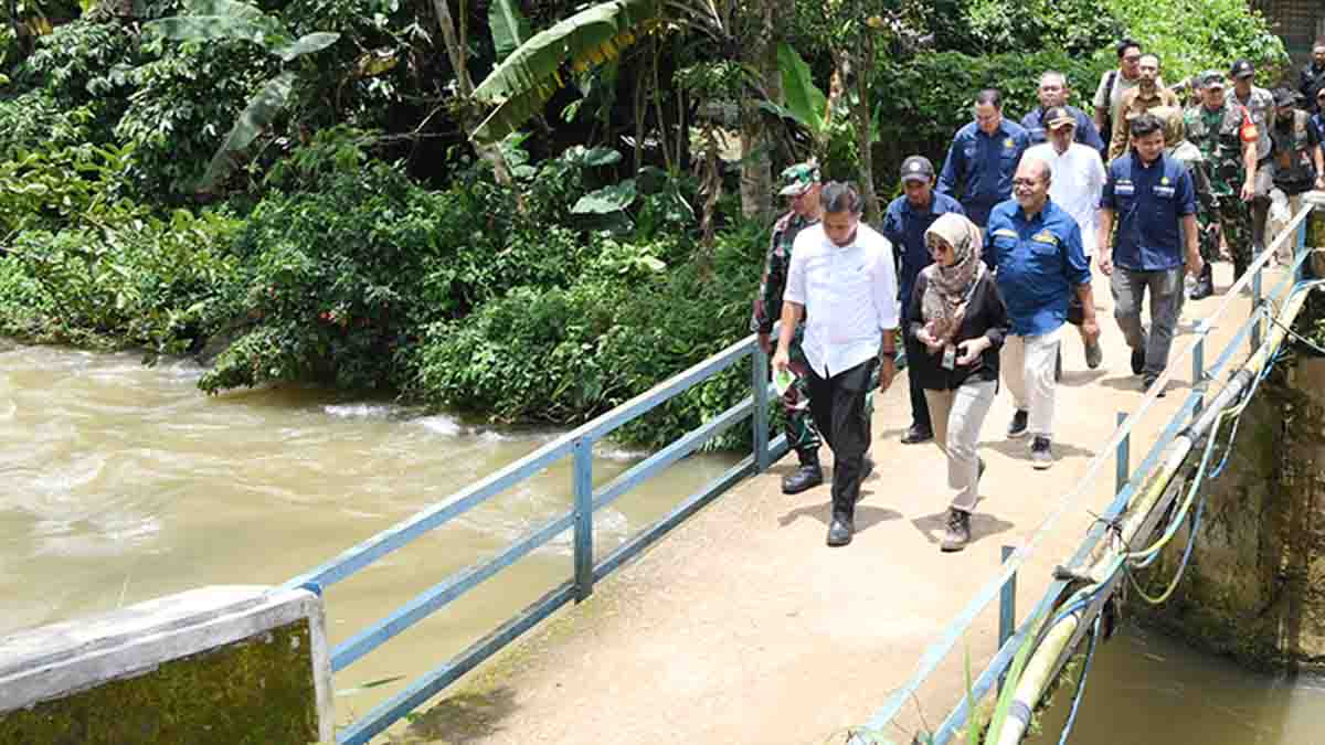 Pakai Tenaga Air, 83 Rumah di Gunung Halu Kini Teraliri Listrik