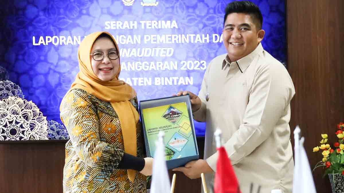 Bupati Bintan Serahkan LKPD Unaudited kepada BPK Kepri