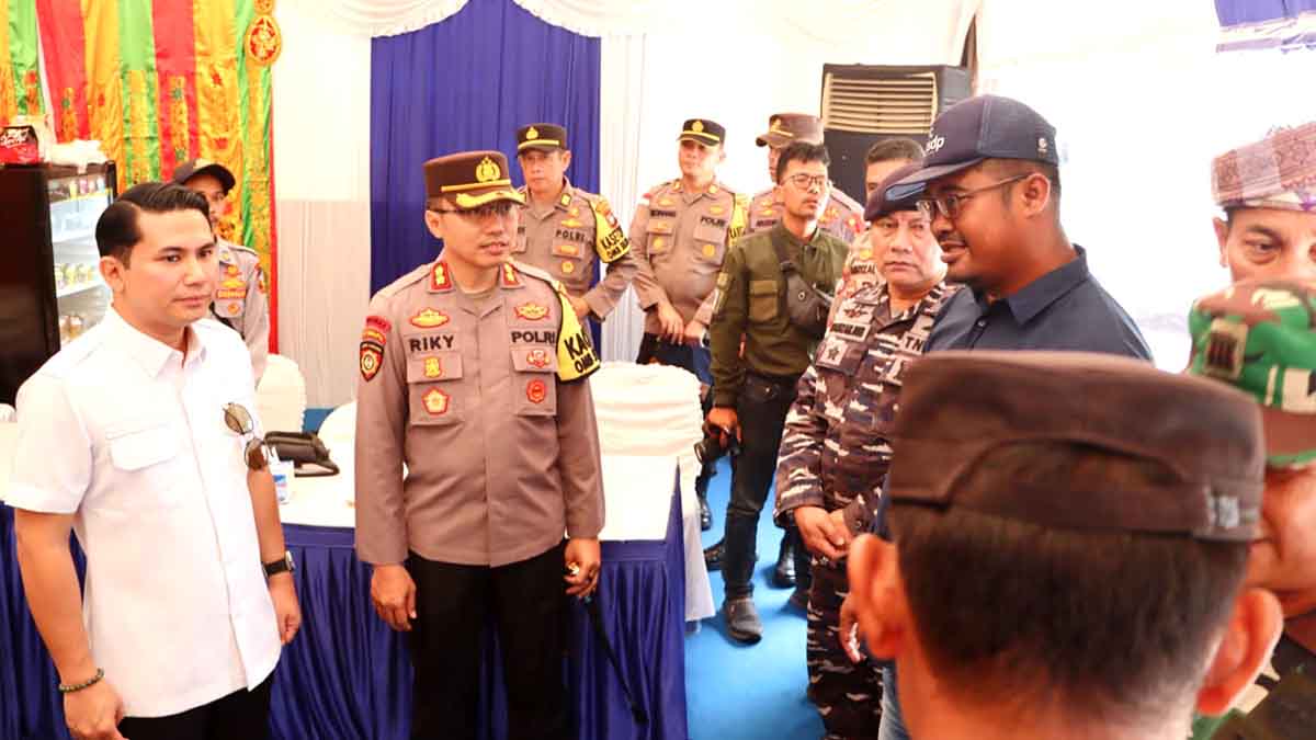 Bersama Kapolres Bintan dan FKPD Lainnya, Wakil Bupati Bintan Tinjau Pos Operasi Ketupat Seligi 2024