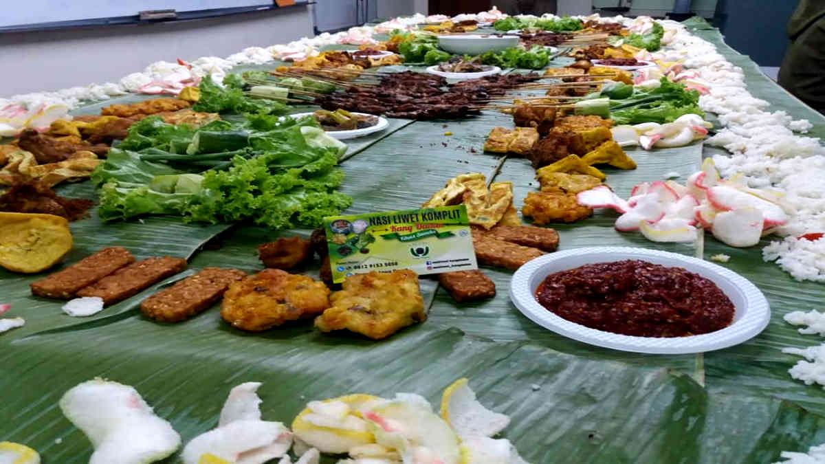 Nasi Liwet Kang Dadan langganan pejabat sampai artis di Jabodetabek