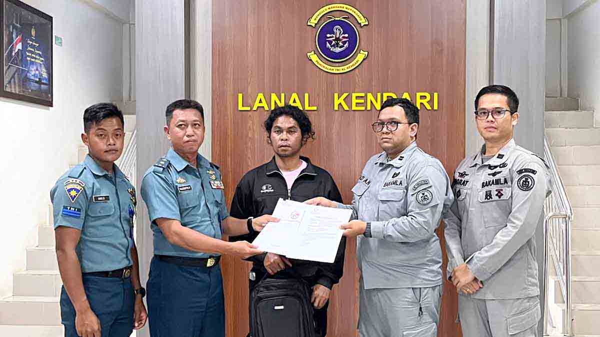 Bakamla RI Tangkap Kapal Pengangkut 11.013 Ton Bijih Nikel di Perairan Sulawesi Tenggara
