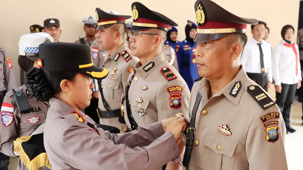 Pimpin Sertijab Kasat Lantas dan Pelantikan Kasi Humas Polres Bintan, AKBP Yunita: Rotasi Bukan Sekadar Pergantian Jabatan, Tapi Langkah Menghadirkan Polri yang Dicintai