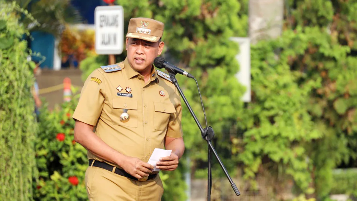 Wali Kota Bekasi Tegaskan: Buku Pelajaran Wajib Dibiayai dari Dana BOS, Bukan Orang Tua