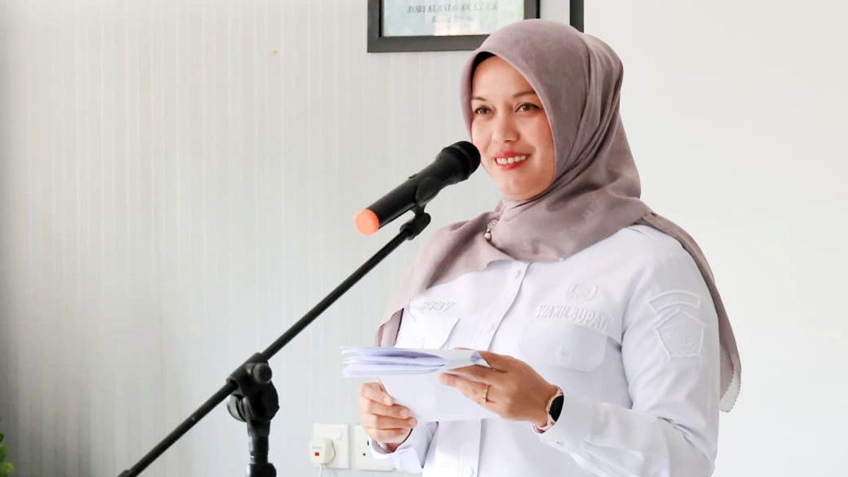 Wabup Deby Dorong ASN Bintan Wujudkan Pelayanan Publik yang Penuh Dedikasi, Santun dan Ramah