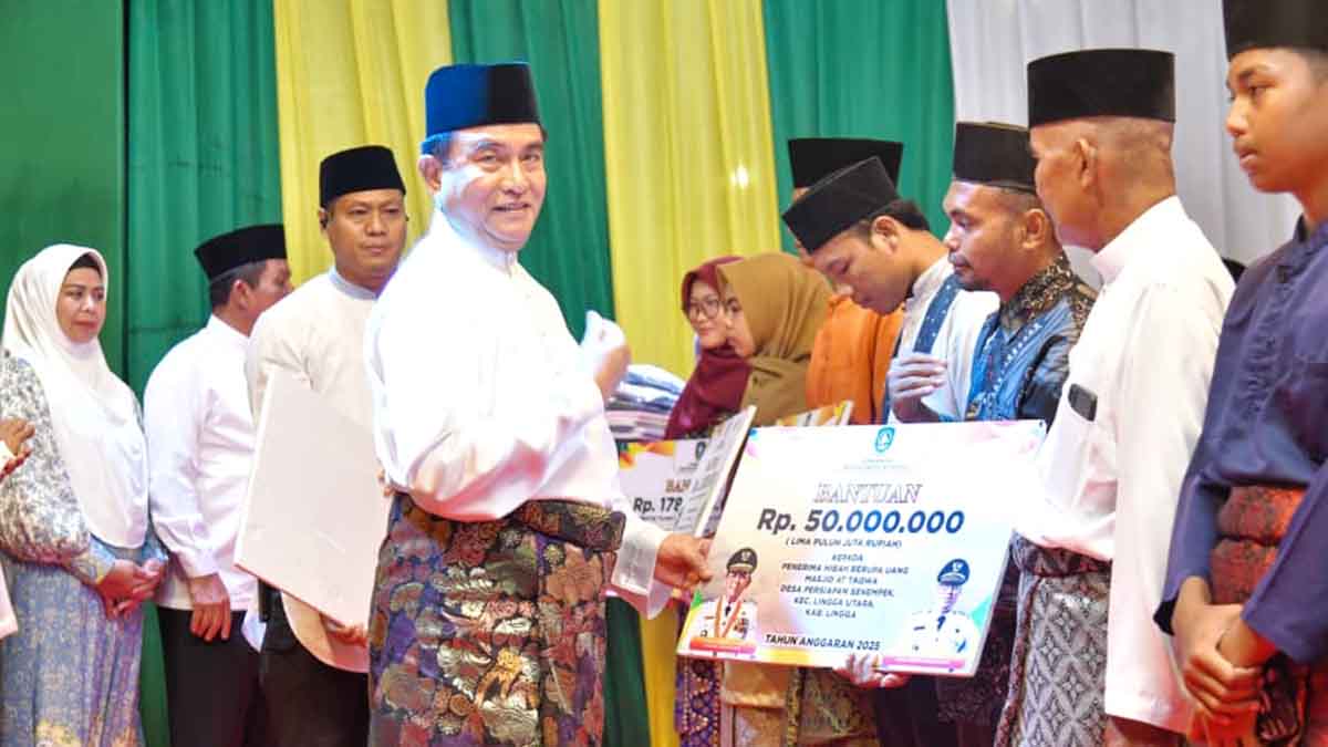 Pemprov Kepri Bantu 33 Rumah Ibadah di Lingga Senilai Rp2,4 Miliar