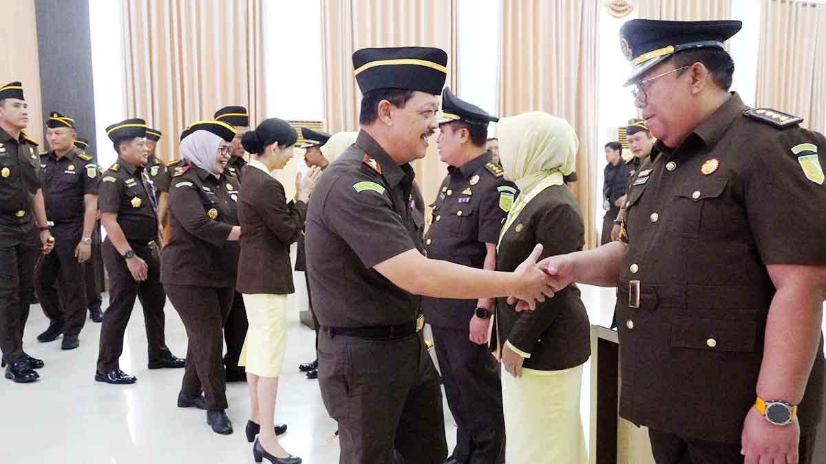 Serah Terima Jabatan di Kejati Kepri, Enam Pejabat Resmi Emban Tugas Baru