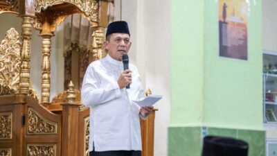 Gubernur Ansar Ingatkan Makna Puasa dalam Safari Ramadhan di Masjid Ar-Rahim
