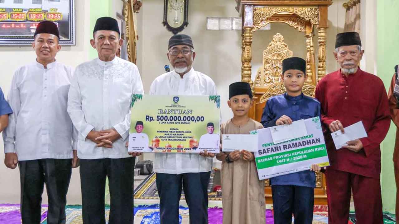 Safari Ramadhan 2026: Ansar Bawa Bantuan Rp500 Juta untuk Masjid Ar-Rahim
