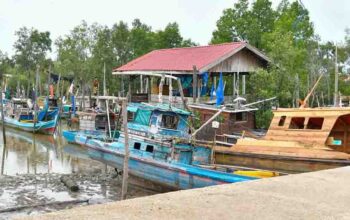 Gubernur Ansar Bangun Tambatan Perahu Rp319 Juta di Karimun untuk Dukung Aktivitas Nelayan
