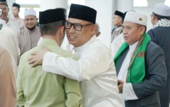 Idul Adha di Lingga, Wagub Nyanyang Tekankan Nilai Pengorbanan dan Kebersamaan