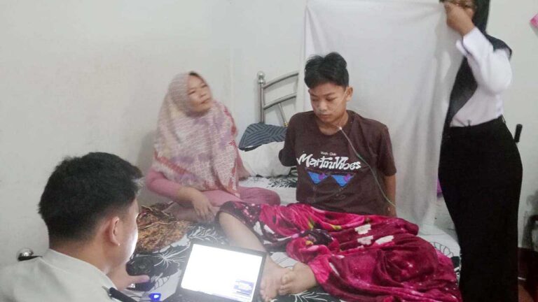 Imigrasi Karimun Pastikan Pasien Sakit Tetap Bisa Urus Paspor dengan Layanan HAM