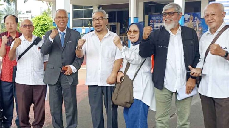 Otto Kaligis Angkat Bicara soal Polemik Gelar “Ir” Budi Gunadi Sadikin
