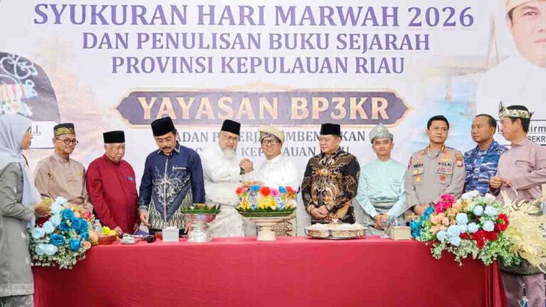 Peringatan Hari Marwah Kepri, Wagub Nyanyang Serukan Persatuan untuk Bangun Daerah