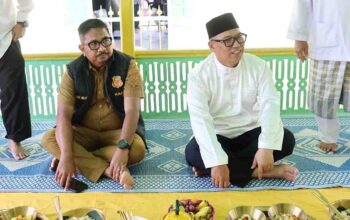 Salat Jumat di Penyengat, Wagub Nyanyang Ajak Jaga Warisan Peradaban Melayu