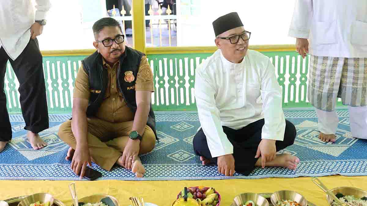 Salat Jumat di Penyengat, Wagub Nyanyang Ajak Jaga Warisan Peradaban Melayu